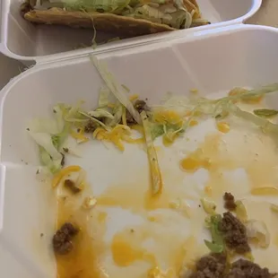 Damn Arsenios! That was alit of fat for 2 tacos! Definitely don't go here after 5pm.