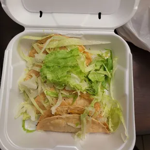 order 4 tacos No lettuce