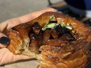 Neighbor Bakehouse