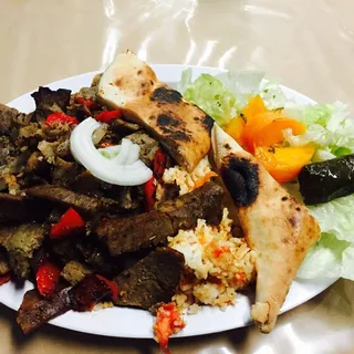 Jenneta's Gyros Plate