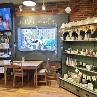 Art &amp; Clay on Main