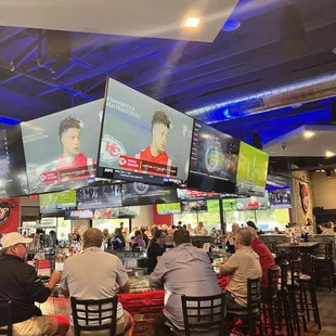 Over 70 HD TV&apos;s &amp; THREE Video Walls