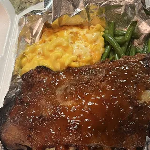 Great Baby Back Ribs, mac and green beans