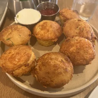 Bacon & Cheddar Cornbread Muffins