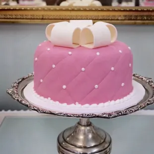 Vanilla and chocolate cake for baby shower