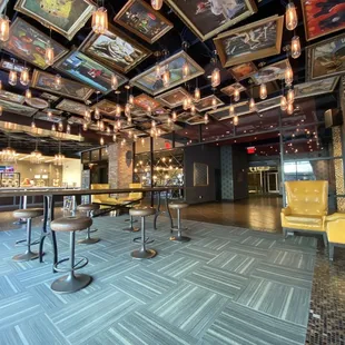 Art Bar seating area