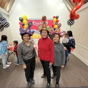 Moms/queens with their crowns