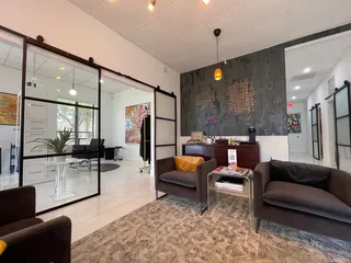 11i Salon Collective