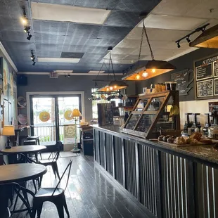 View of the coffee shop (interior front)