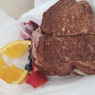 Monte Cristo Sandwich