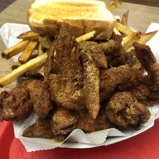 Pile o' wings.  Tasty, old school goodness.