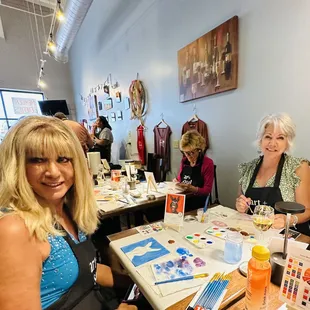 THE WINE BARREL - Sip + Paint