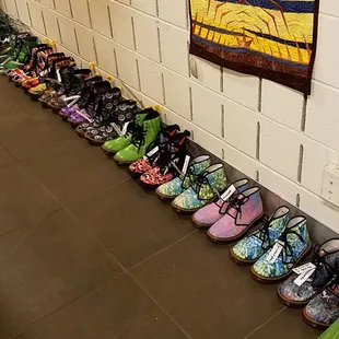 lots of shoe designs