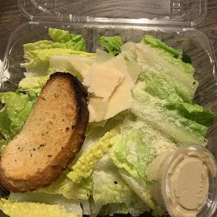 Caesar salad (takeout)