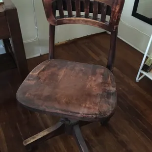 Chair 1, before refinishing