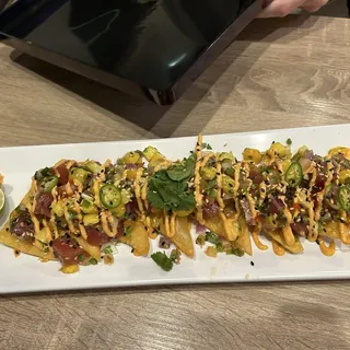 Poke Nachos