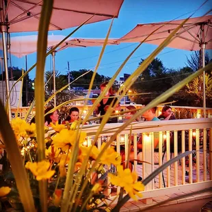 Patio dining on the historical 39th St district