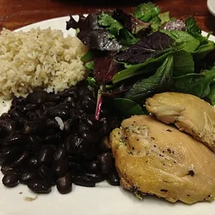 Pollo de Artesano: Oven Baked Chicken w/ Garlic Oregano ($11).