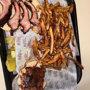 Rich &amp; Spicy Sauce , Ribs , Burnt Ends Sandwich
