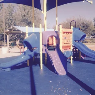 Little kid side (it&apos;s covered)