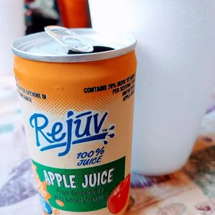 Kid&apos;s apple juice