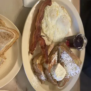 French toast plate