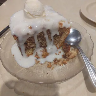 Cinnamon coffee cake