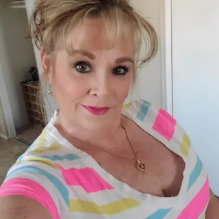 Debbie C.
