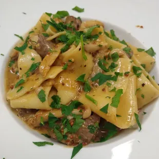 Pappardelle with beef tips and mushroom cream sauce