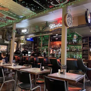 These tables filled up fast at lunch time