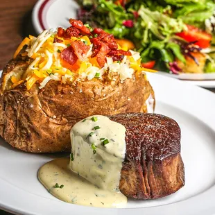 Wood Grilled Filet Mignon at Artie's