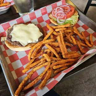 Smash burger with sweet potato fries