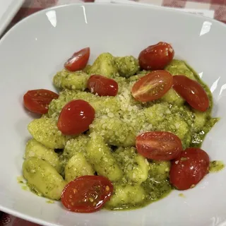 Gnocchi (Potato Dumplings) with Basil Pesto
