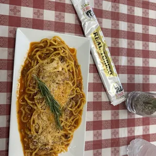 Spaghetti (agg pasta) with Sausage & Tomato Sauce