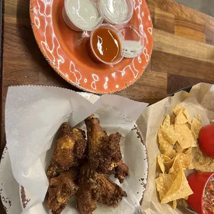 Cajun rub wings w Buffalo on the side