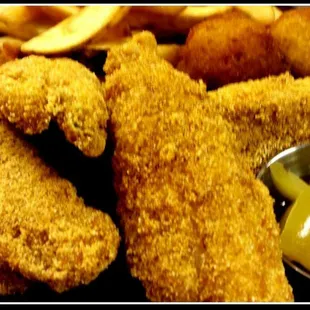 Southern Fried or Cajun Catfish Platter It&apos;s all any person can eat!