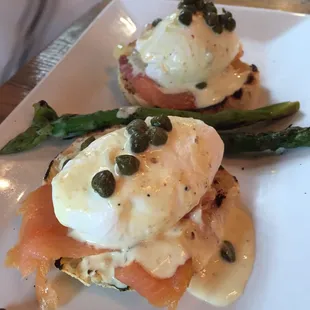 Eggs Benedict