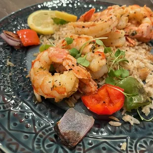  plate of shrimp and rice