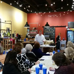 Chef preparing Tuna in our fish class