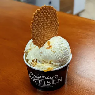 Peach Cobbler &amp; Green Apple Caramel (large) | Instagram: @telephonesmoothie