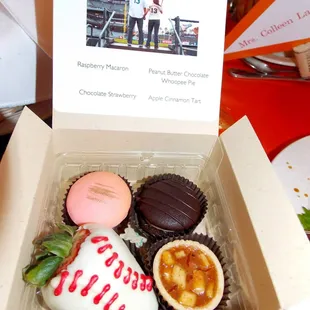 Best wedding dessert box! Thanks Deanna for all the help!