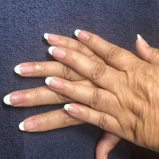Samantha @ Artistic Nail Salon does great work and she&apos;s very professional and courteous and gentle