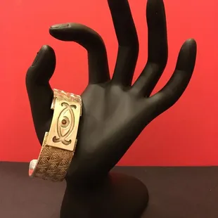 Bracelet by Annette Schachner copyrighted