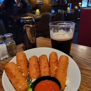 Mozzarella Sticks with San Marzino marinara $11