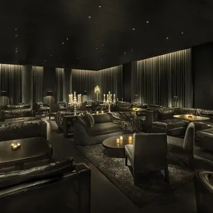 Arts Club at The Tampa EDITION