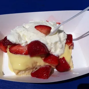 The obligatory Strawberries Newport at Festival of the Arts