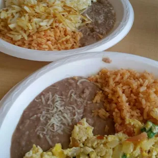 Huevos rancheros  y  a la mexicana breakfast plates