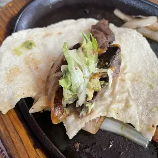 burritos and wraps, food