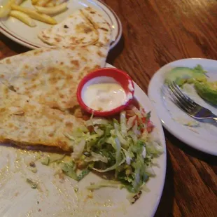 everything is amazing. So friendly, the owner always comes around to say hello and see how everyone is doing.