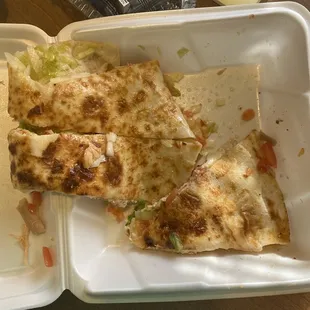 Who puts tomatoes and lettuce in a quesadilla. Ever. Like why?